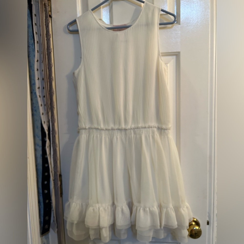 Romeo & Juliet Couture dress size M